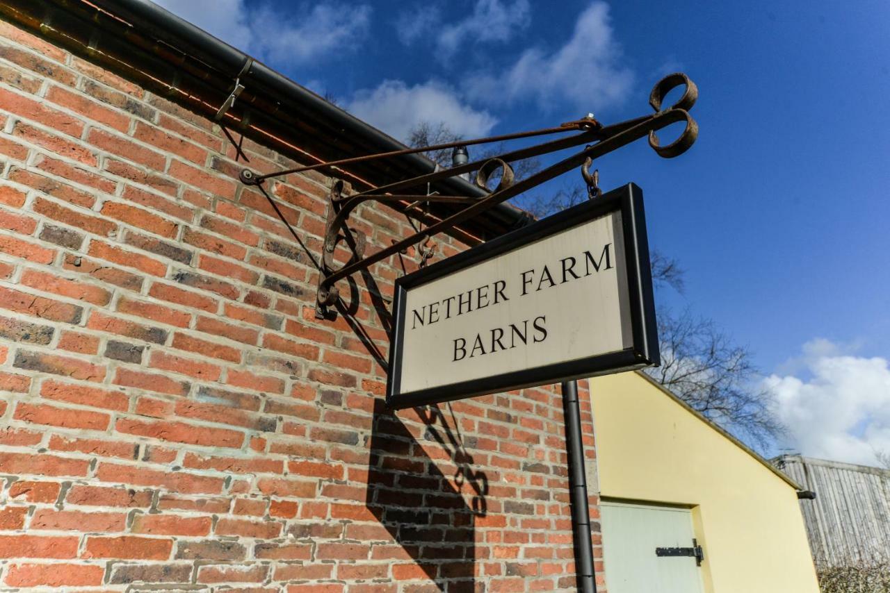 Nether Farm Barns 阿什伯恩 外观 照片